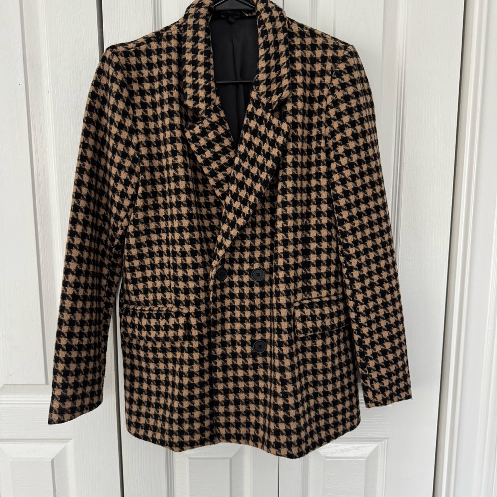 Blank NYC Black and Tan Houndstooth Blazer